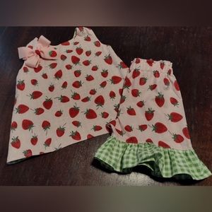 Strawberry boutique outfit